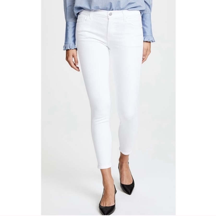 J Brand White Skinny Capri In Blanc